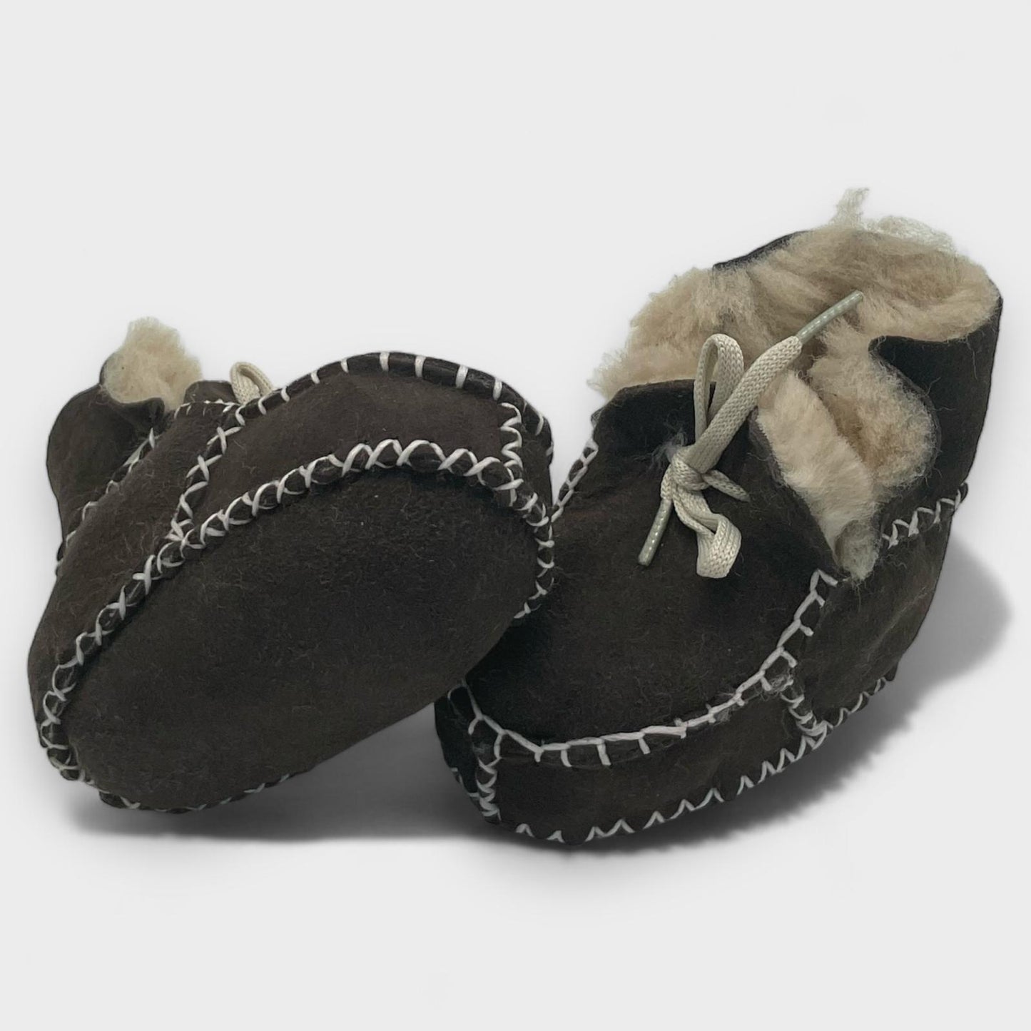 Dunkelbraun Babyschuhe aus Wild-Lammleder mit Lammfellfutter