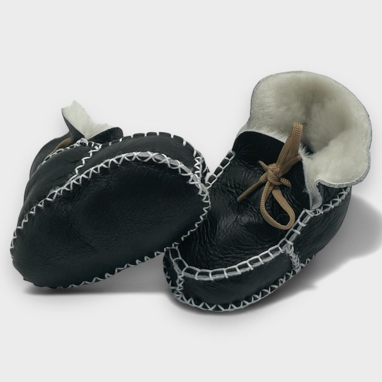 Schwarz Babyschuhe aus Lammleder mit Lammfellfutter